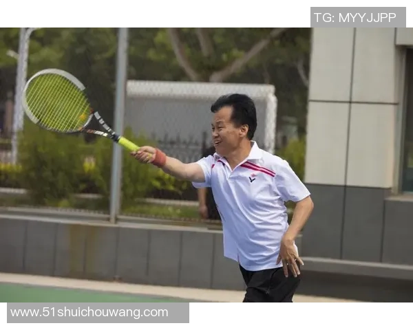 南京网球队团队协作的独特优势与其他球队的深度对比分析 南京网球队团队协作的独特优势与其他球队的深度对比分析